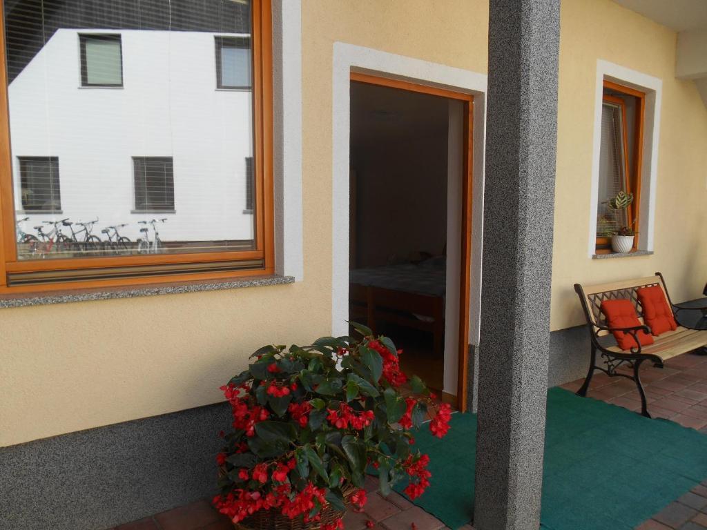 Apartments & Rooms Preseren Bled Exterior photo